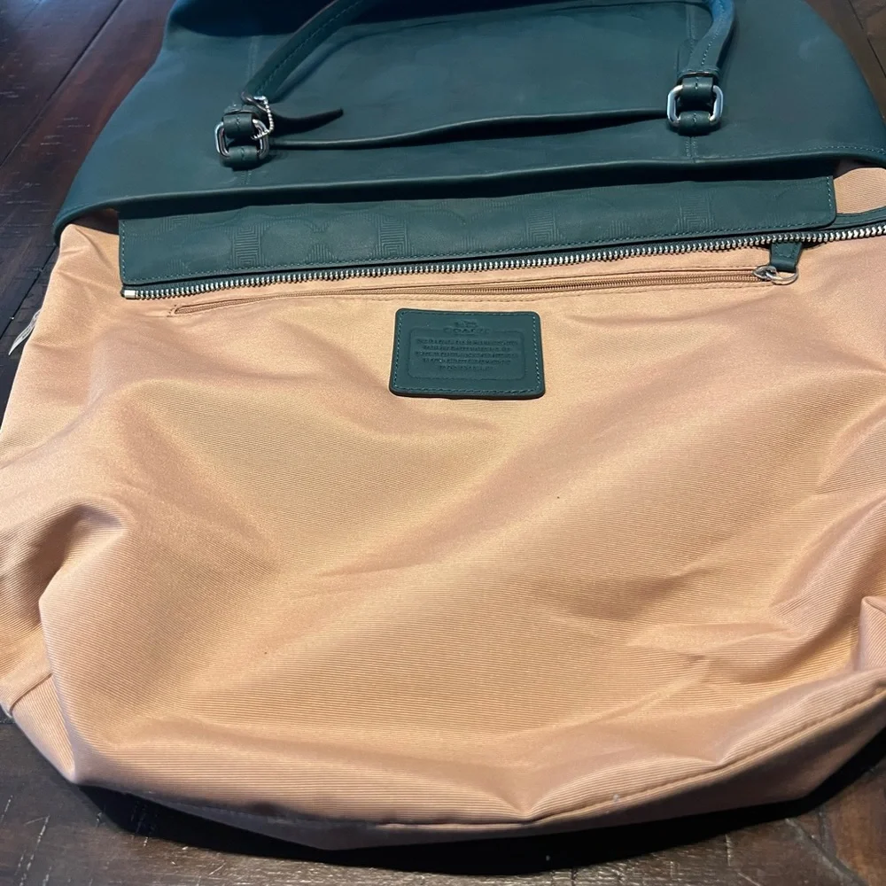 Coach Peyton Authentic Linear C Embossed Leather Zip Hunter Green Tote Bag - Picture 2 of 9